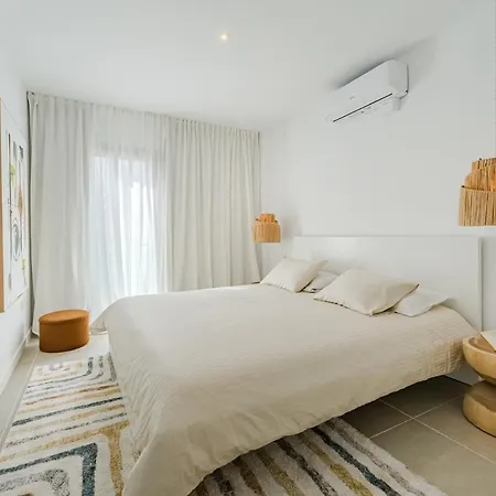 Apartment Cozy 2-br Penthouse With Private Rooftop Terrace Guia de Isora (Tenerife)