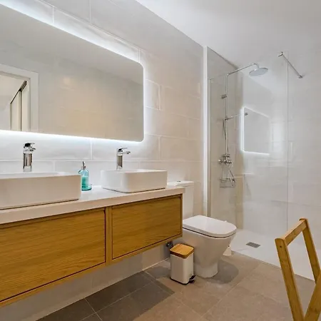 Cozy 2-br Penthouse With Private Rooftop Terrace Apartment Guia de Isora (Tenerife)